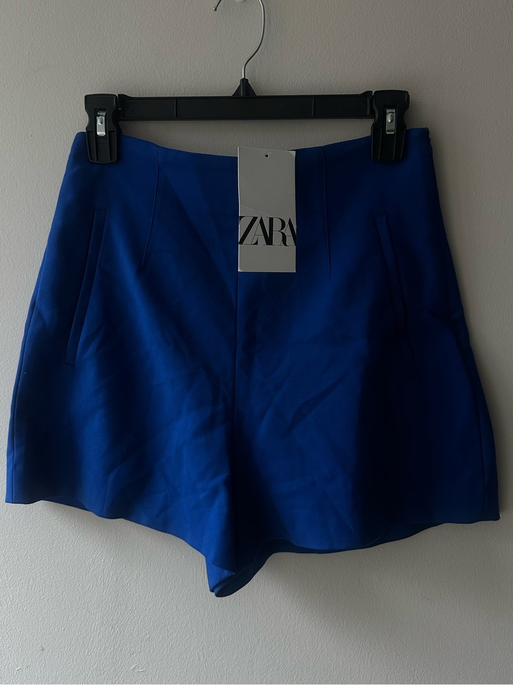 ZARA Highwaist Shorts - Blue (size S)